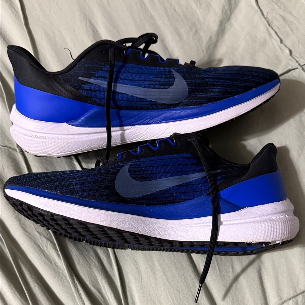Nike Air Winflo 9 Men’s Running Athletic Sneakers size 12 - Picture 3 of 5
